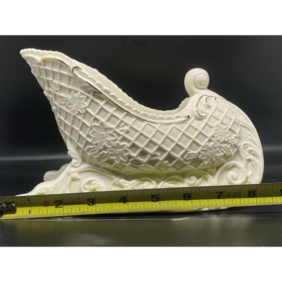 Palm Tree Company Sleigh: Christmas Holiday Décor Ivory White Gold Leaf‎ Trim - Picture 15 of 16